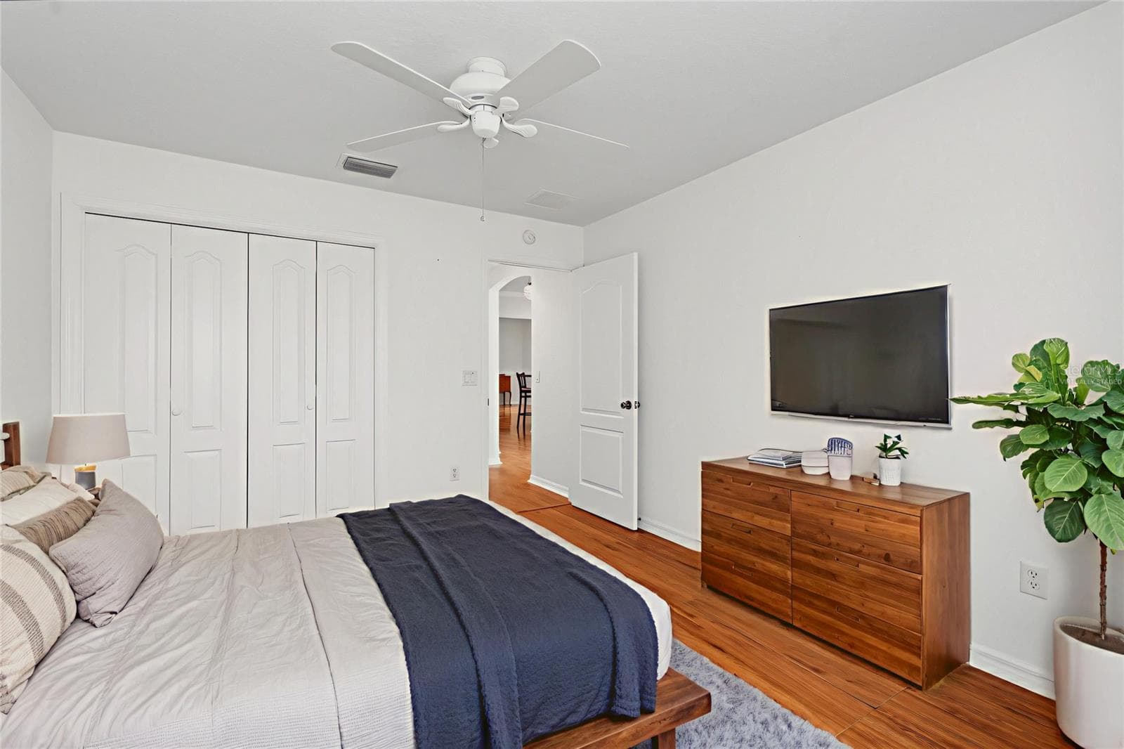Virtually Staged 2nd Bedroom - 556 KINGSTON WAY, THE VILLAGES