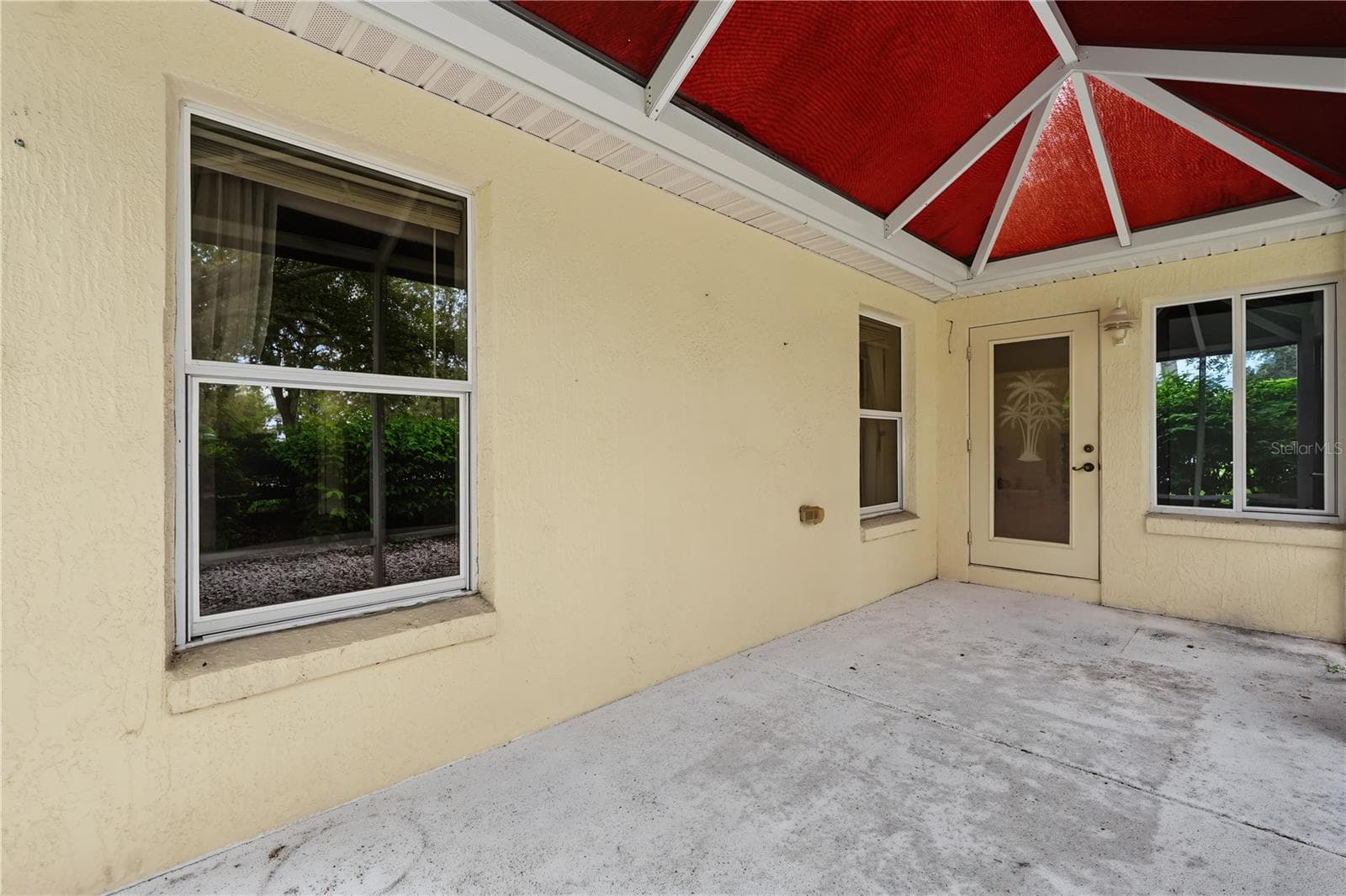 Single Family Residence at 556 KINGSTON WAY, THE VILLAGES, photo 30 of 38