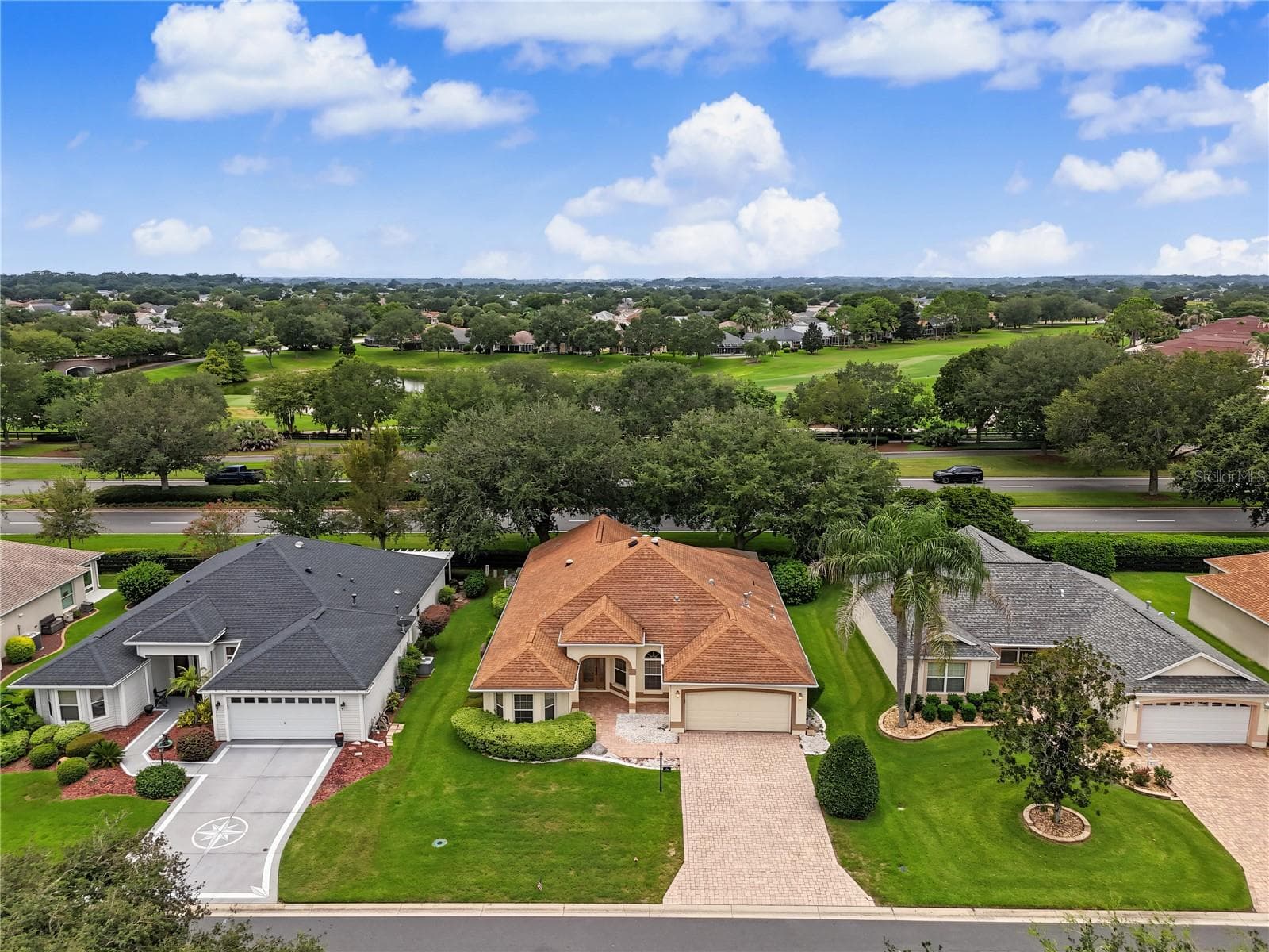 Single Family Residence at 556 KINGSTON WAY, THE VILLAGES, photo 32 of 38
