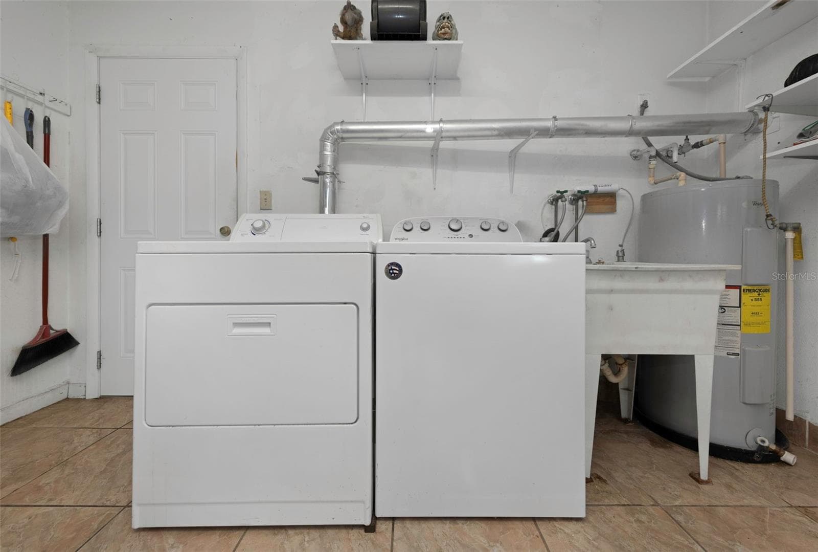 Washer and Dryer do not convey. - 5355 FERNDALE PL N, PINELLAS PARK