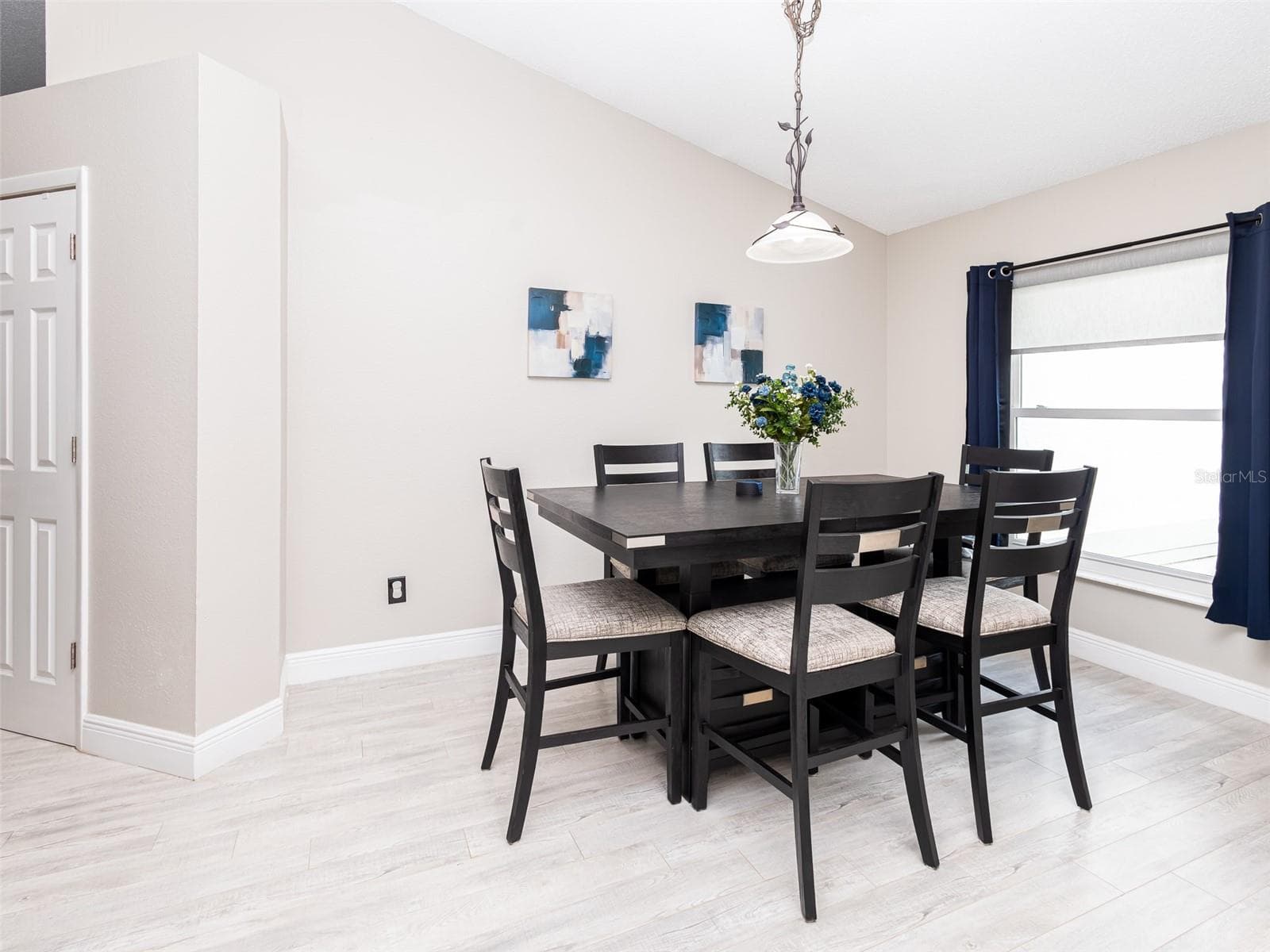 Single Family Residence at 2540 ROLLING BROAK DR, ORLANDO, photo 6 of 54