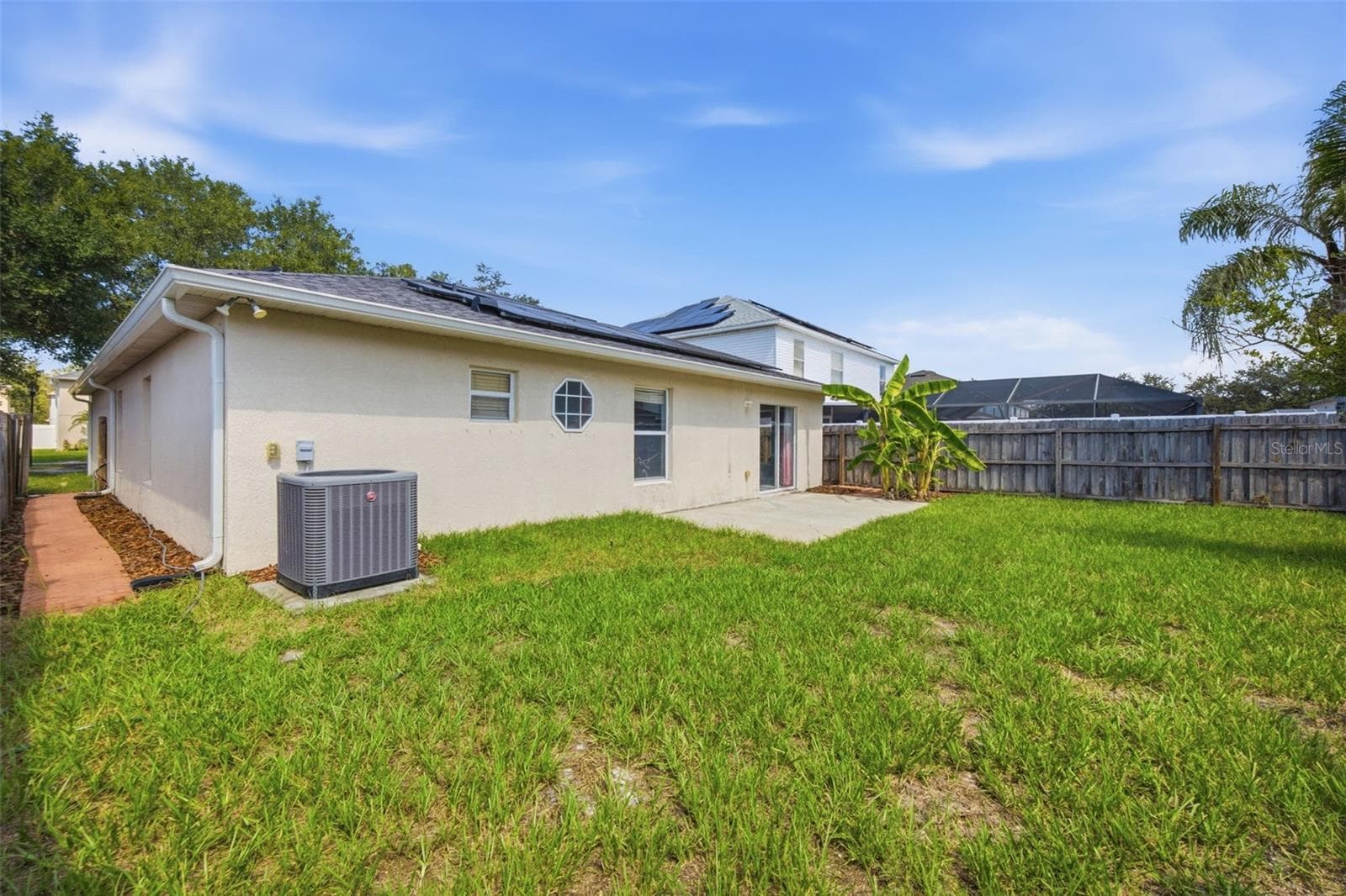 HUGE Backyard! - 10412 FLY FISHING ST, RIVERVIEW