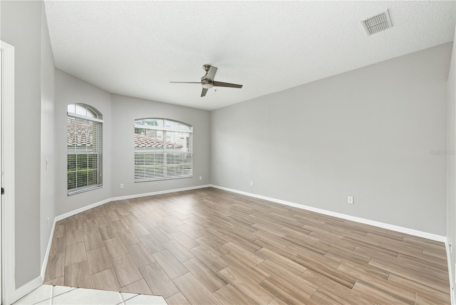 Condominium at 673 SANDY NECK LN #103, ALTAMONTE SPRINGS, photo 3 of 35
