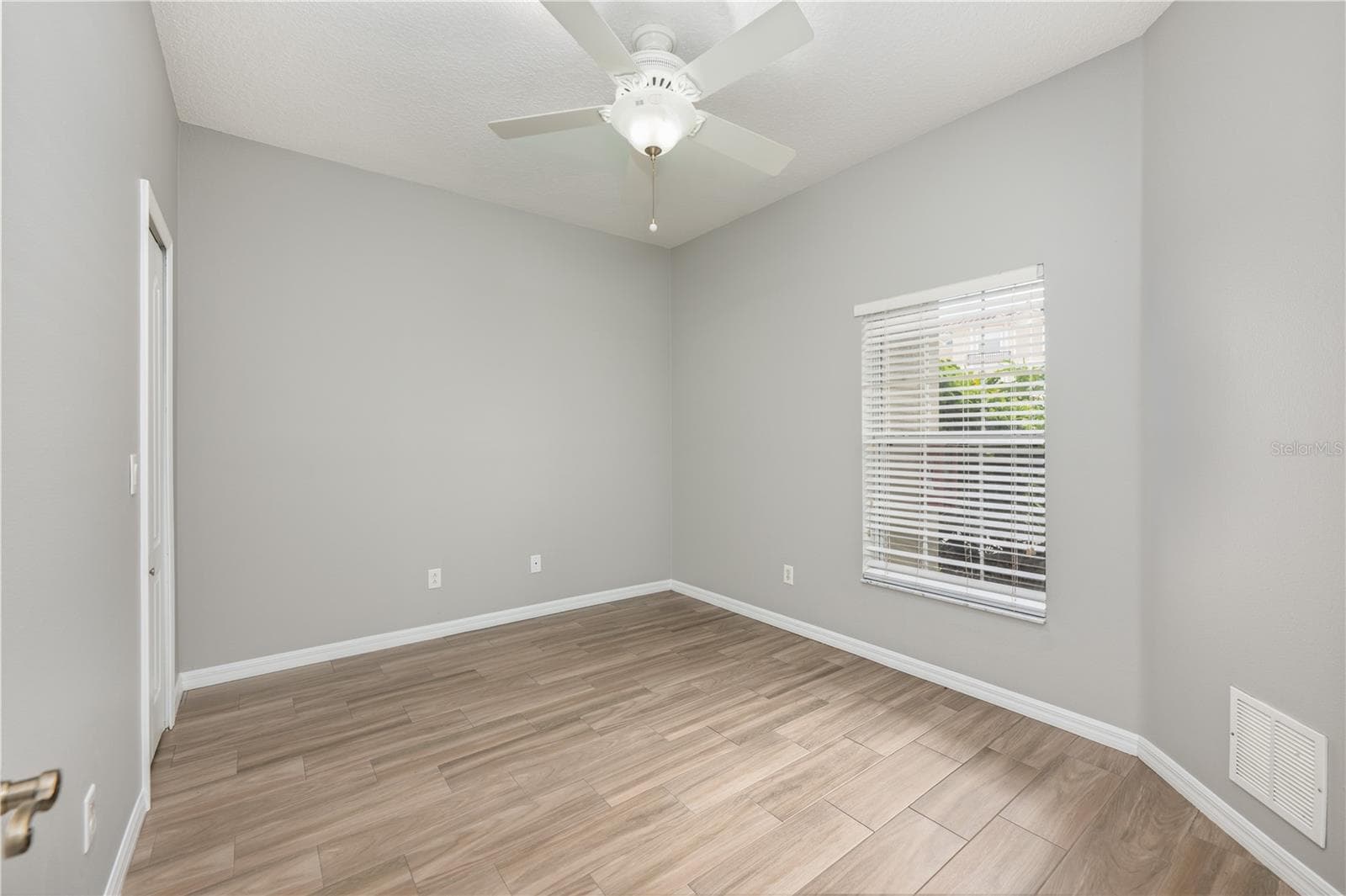 Condominium at 673 SANDY NECK LN #103, ALTAMONTE SPRINGS, photo 16 of 35