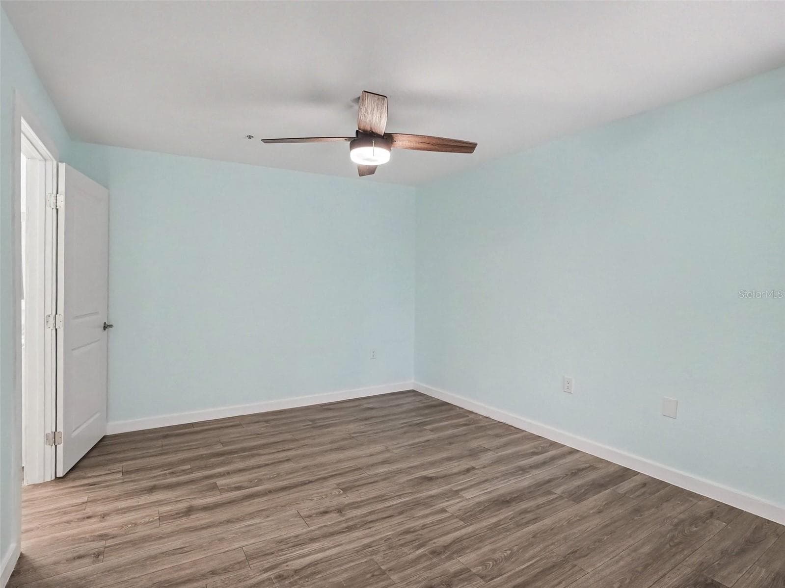 Condominium at 5144 CITY ST #233, ORLANDO, photo 17 of 33