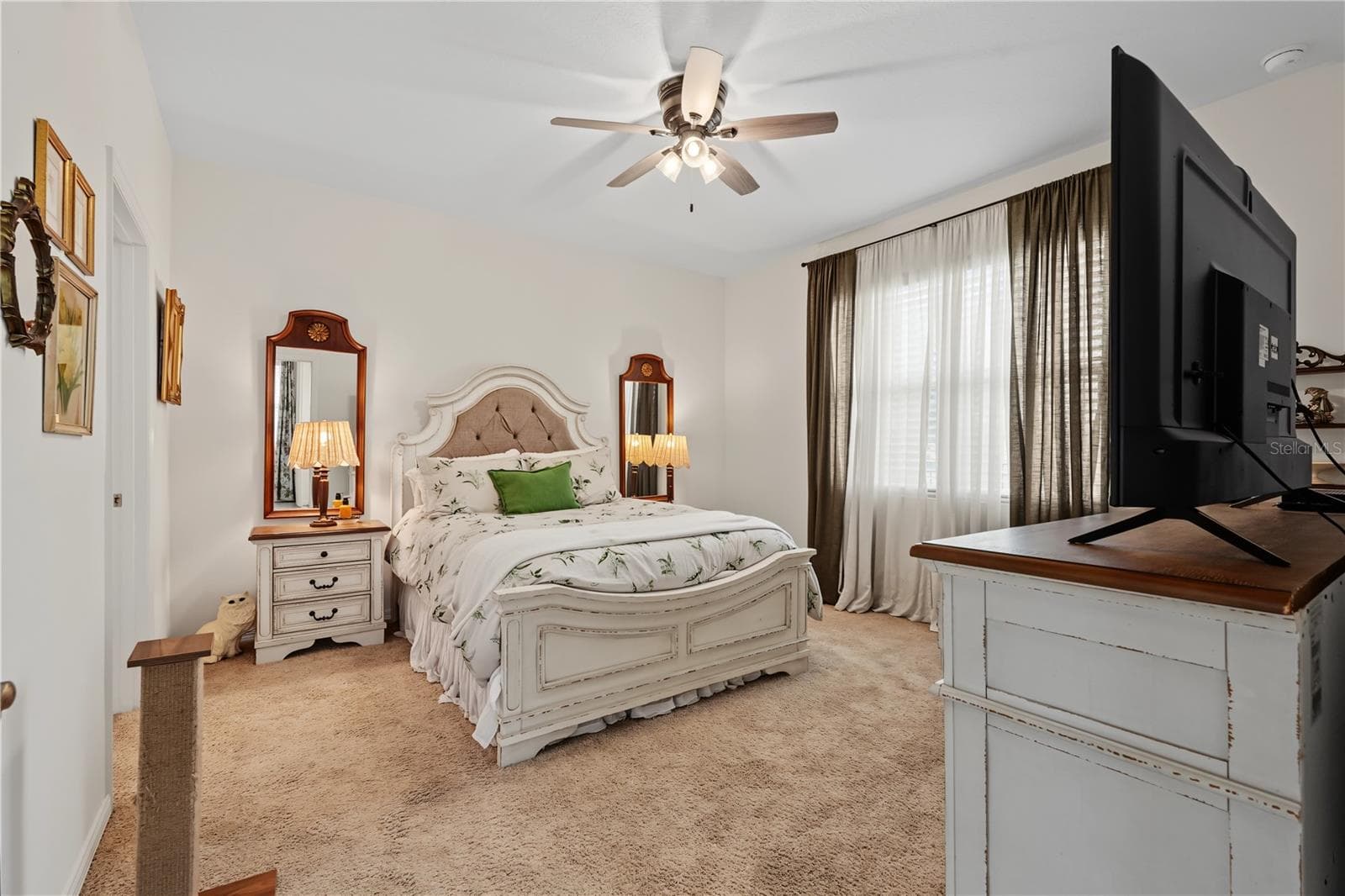 Single Family Residence at 5285 SUNSHINE DR, WILDWOOD, photo 8 of 29