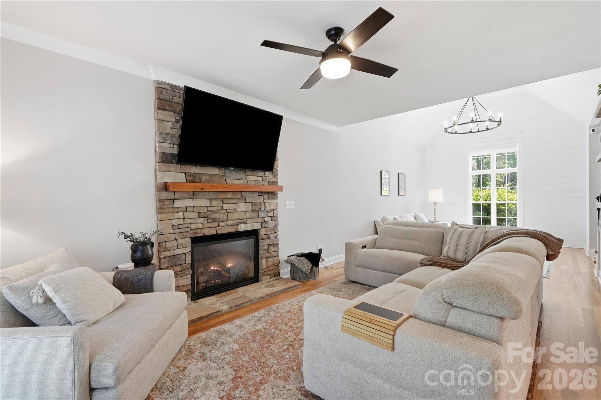 Single Family Residence at 10154 Jim Sossoman Road, Midland, photo 10 of 48