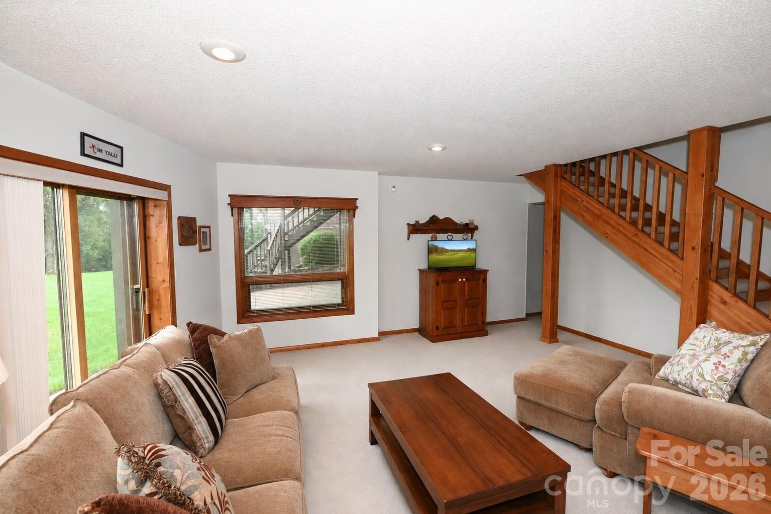 Basement Living Room - 3711 Blendwood Lane NE, Hickory