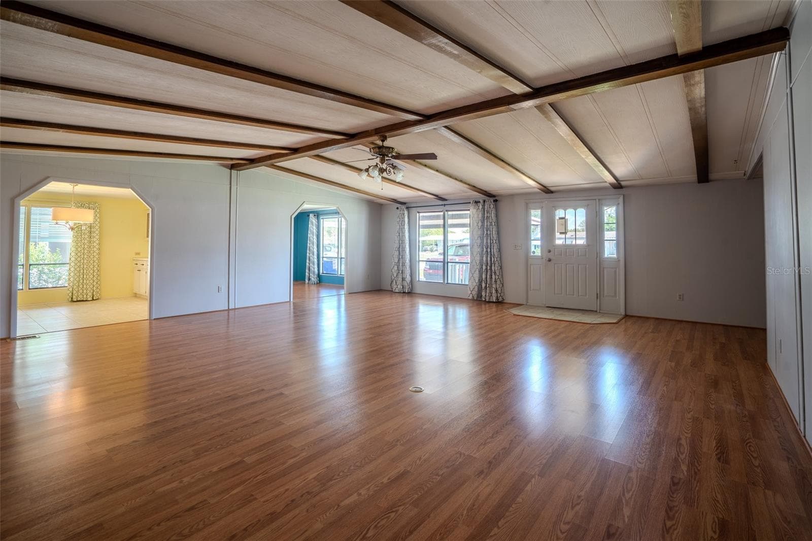 Living Room - 1021 HILLTOP RD, TAVARES