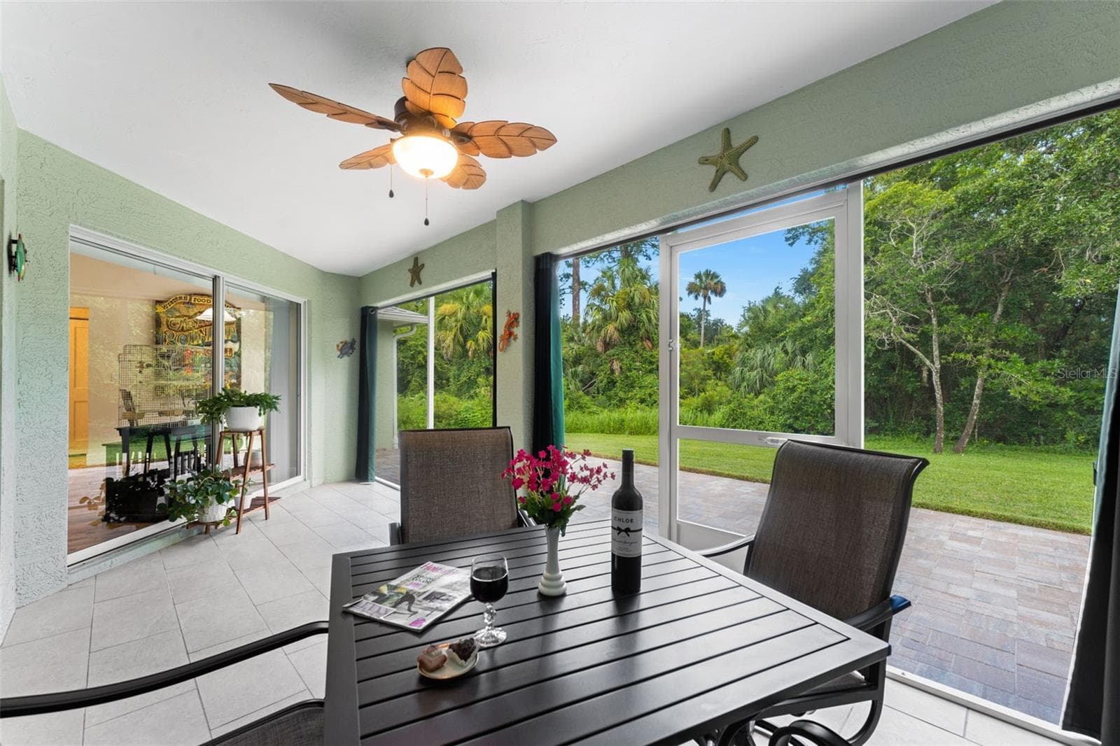 Screened lanai for dining alfresco. - 846 MARLEY DR, PORT ORANGE