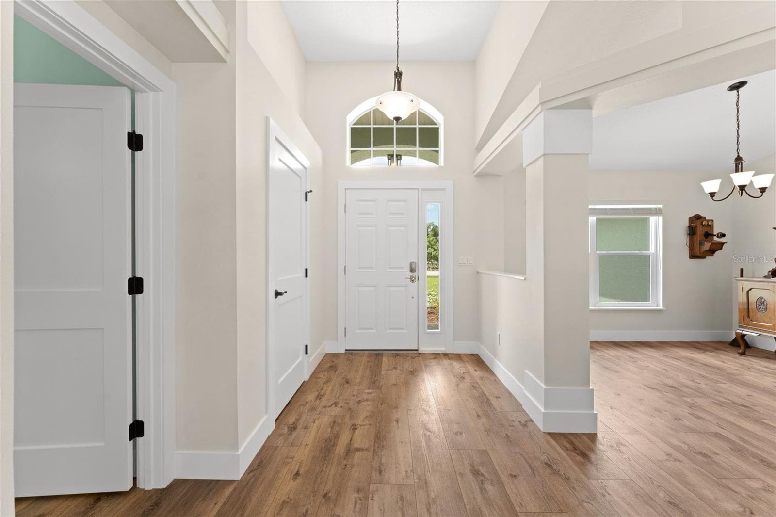 Foyer Entry - 846 MARLEY DR, PORT ORANGE