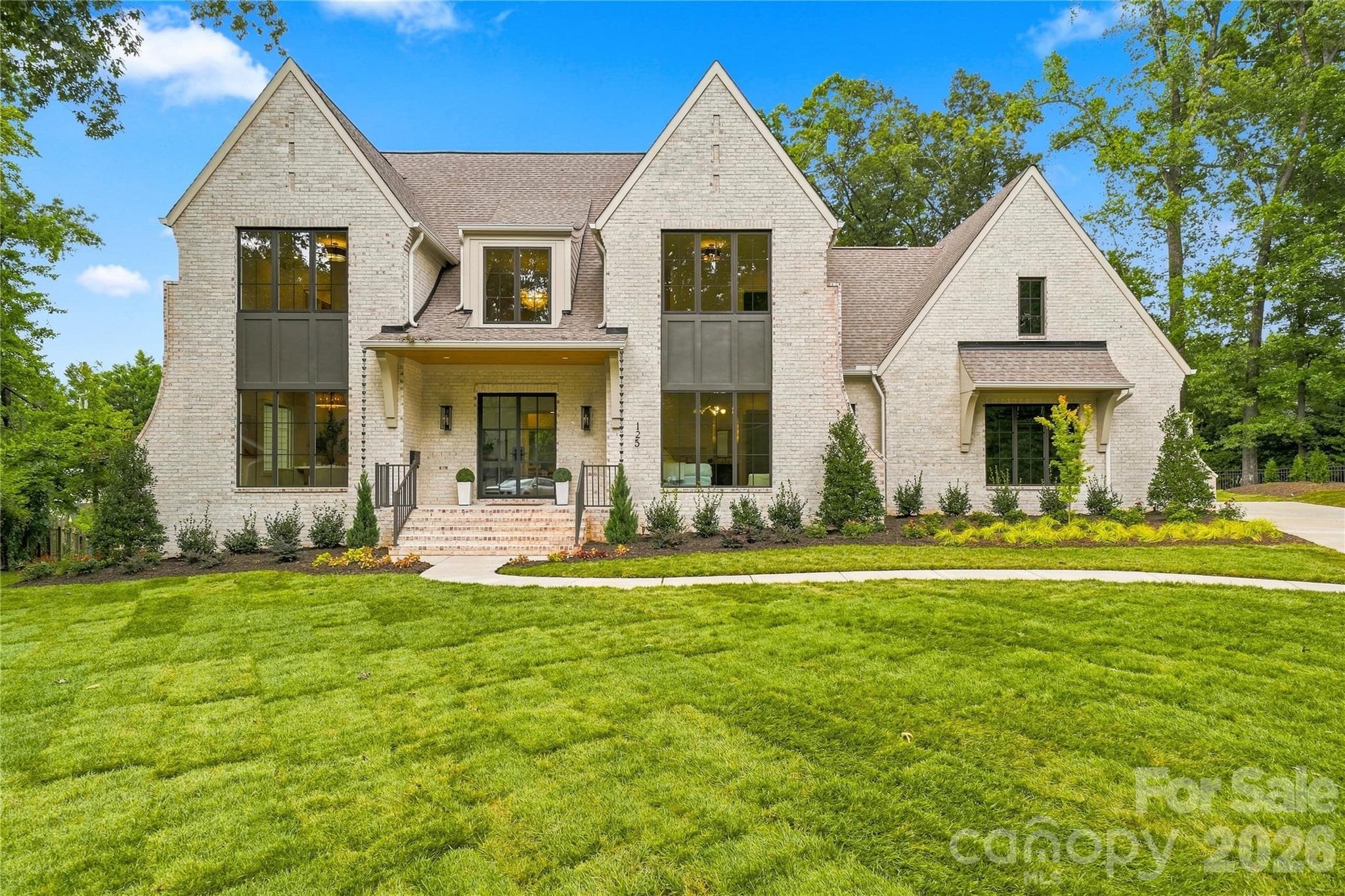 Welcome to 125 Randstone Court — newly completed luxury construction on a rare .66-acre cul-de-sac homesite. - 125 Randstone Court, Charlotte