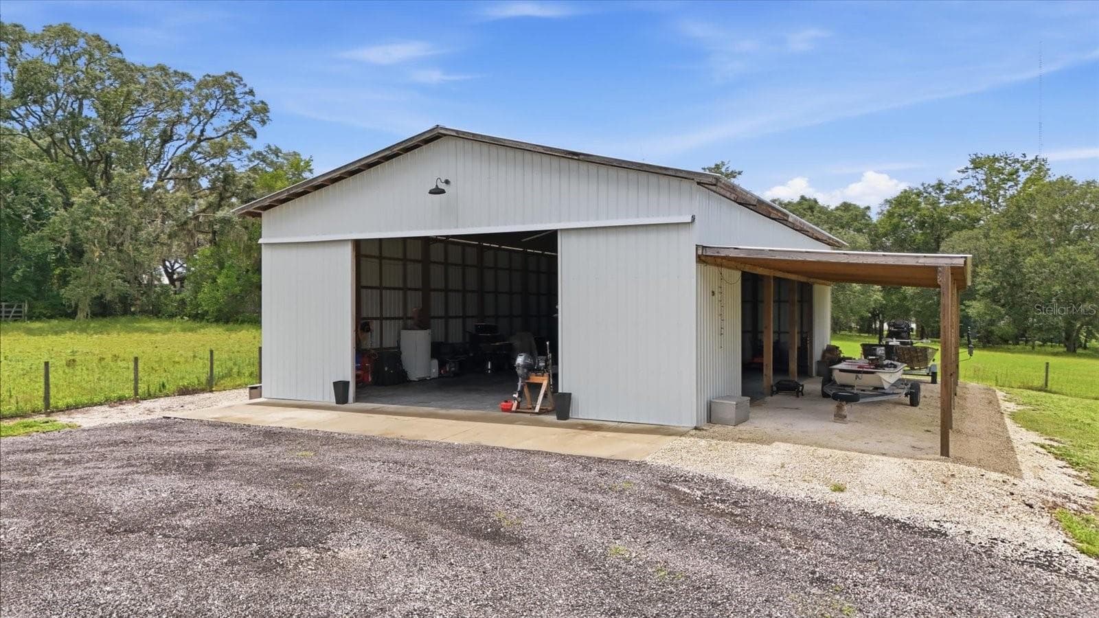Single Family Residence at 1750 W MANSFIELD ST, LECANTO, photo 4 of 43