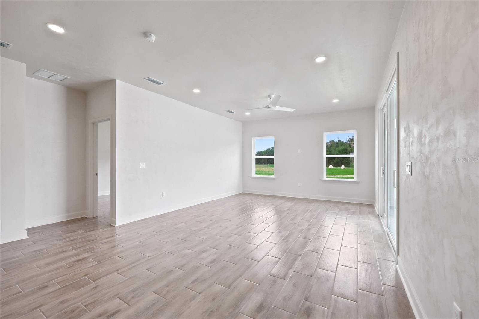 Single Family Residence at 21022 SW 1ST PL, NEWBERRY, photo 13 of 37