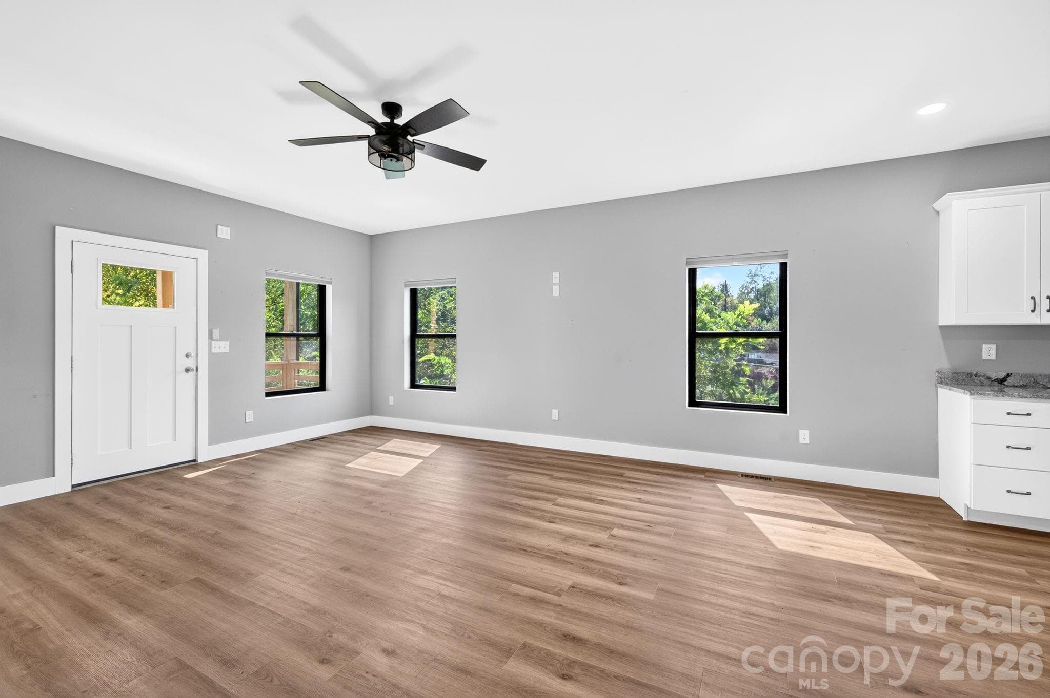 Single Family Residence at 613 Salem Heights Lane, Swannanoa, photo 10 of 40