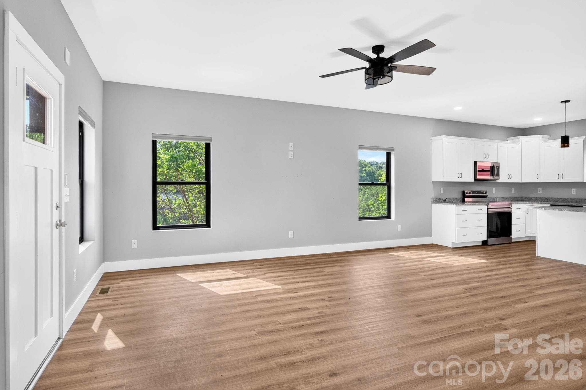 Single Family Residence at 613 Salem Heights Lane, Swannanoa, photo 12 of 40