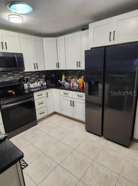 Single Family Residence at 5573 FOXLAKE DR, NORTH FORT MYERS, photo 4 of 21