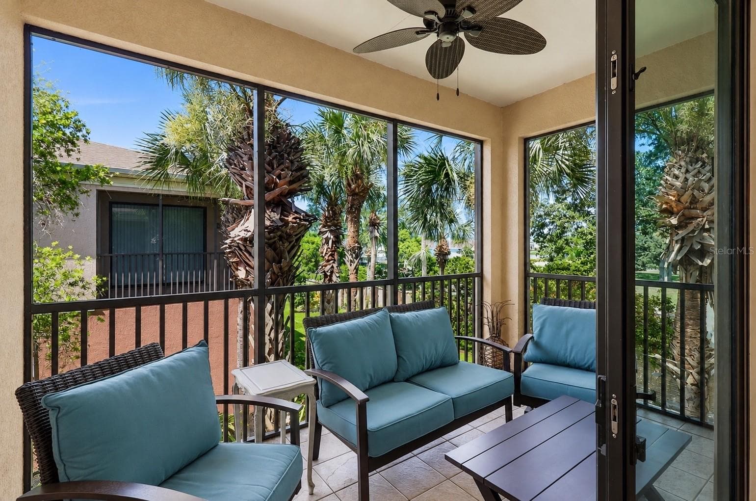 screen enclosed porch - 4033 OVERTURE CIR, BRADENTON