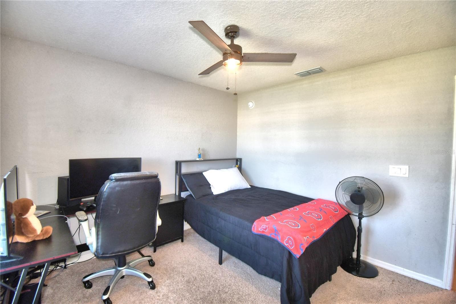 Single Family Residence at 1390 MEZZAVALLE WAY, AUBURNDALE, photo 33 of 64