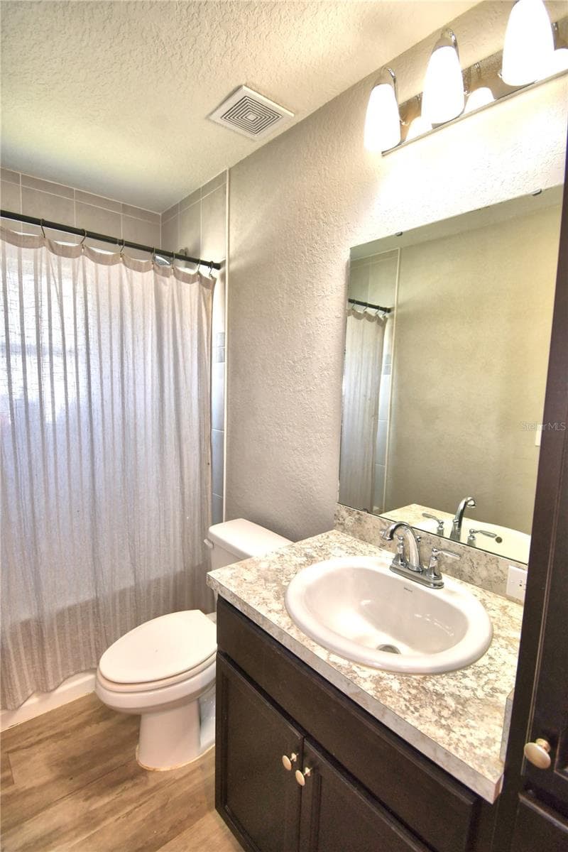 Single Family Residence at 1390 MEZZAVALLE WAY, AUBURNDALE, photo 39 of 64