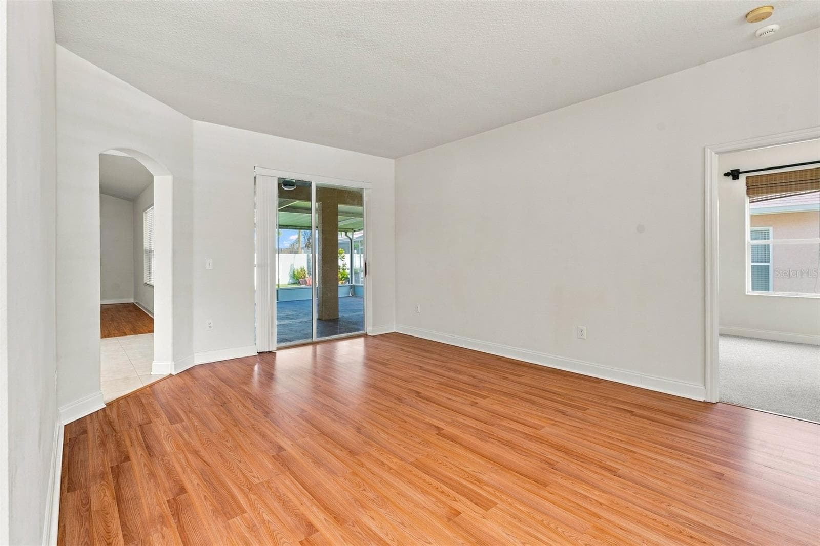 Living Room - 30501 IVERSON DR, WESLEY CHAPEL