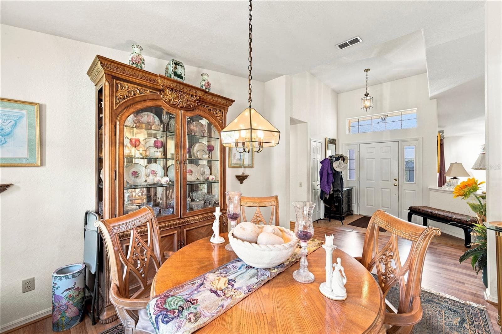 Single Family Residence at 1469 RIVERDALE DR, OLDSMAR, photo 15 of 60
