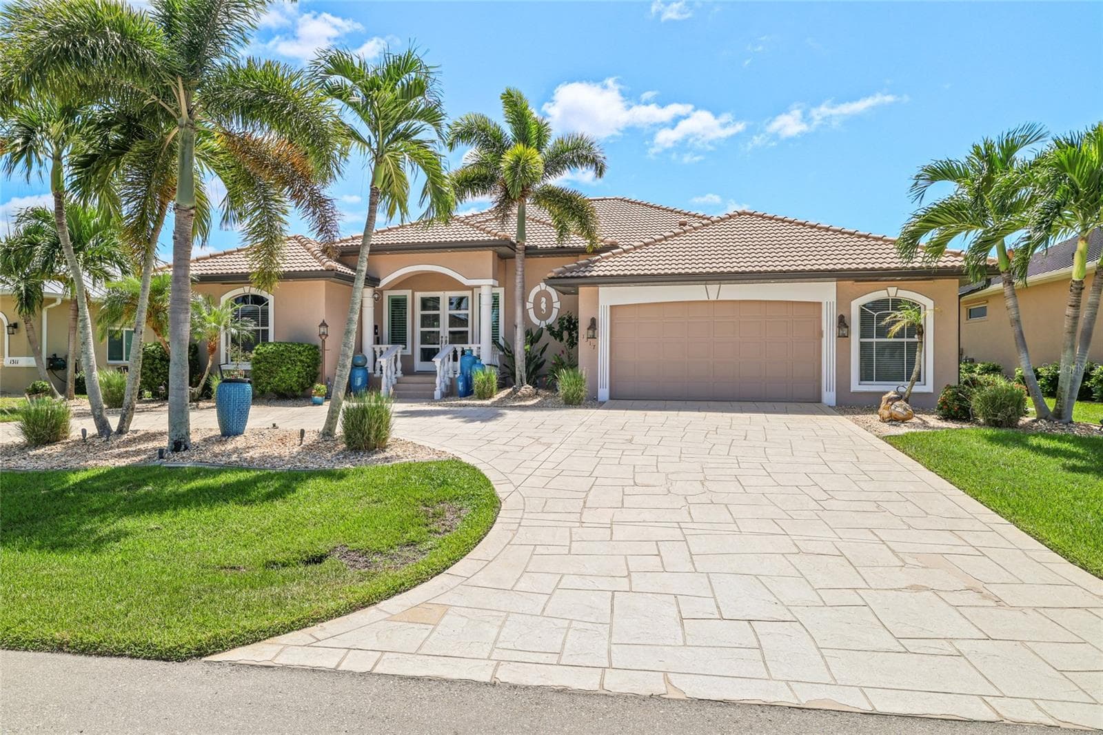 Single Family Residence at 1317 PINE SISKIN DR, PUNTA GORDA, photo 6 of 81