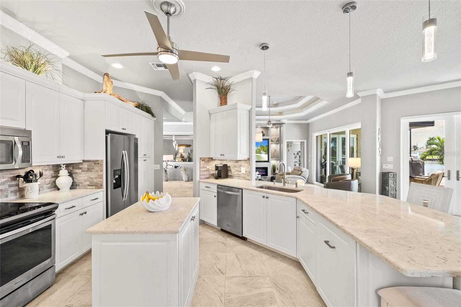 Single Family Residence at 1317 PINE SISKIN DR, PUNTA GORDA, photo 31 of 81