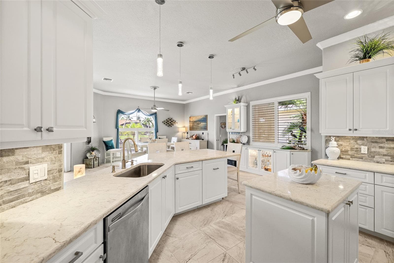 Single Family Residence at 1317 PINE SISKIN DR, PUNTA GORDA, photo 36 of 81