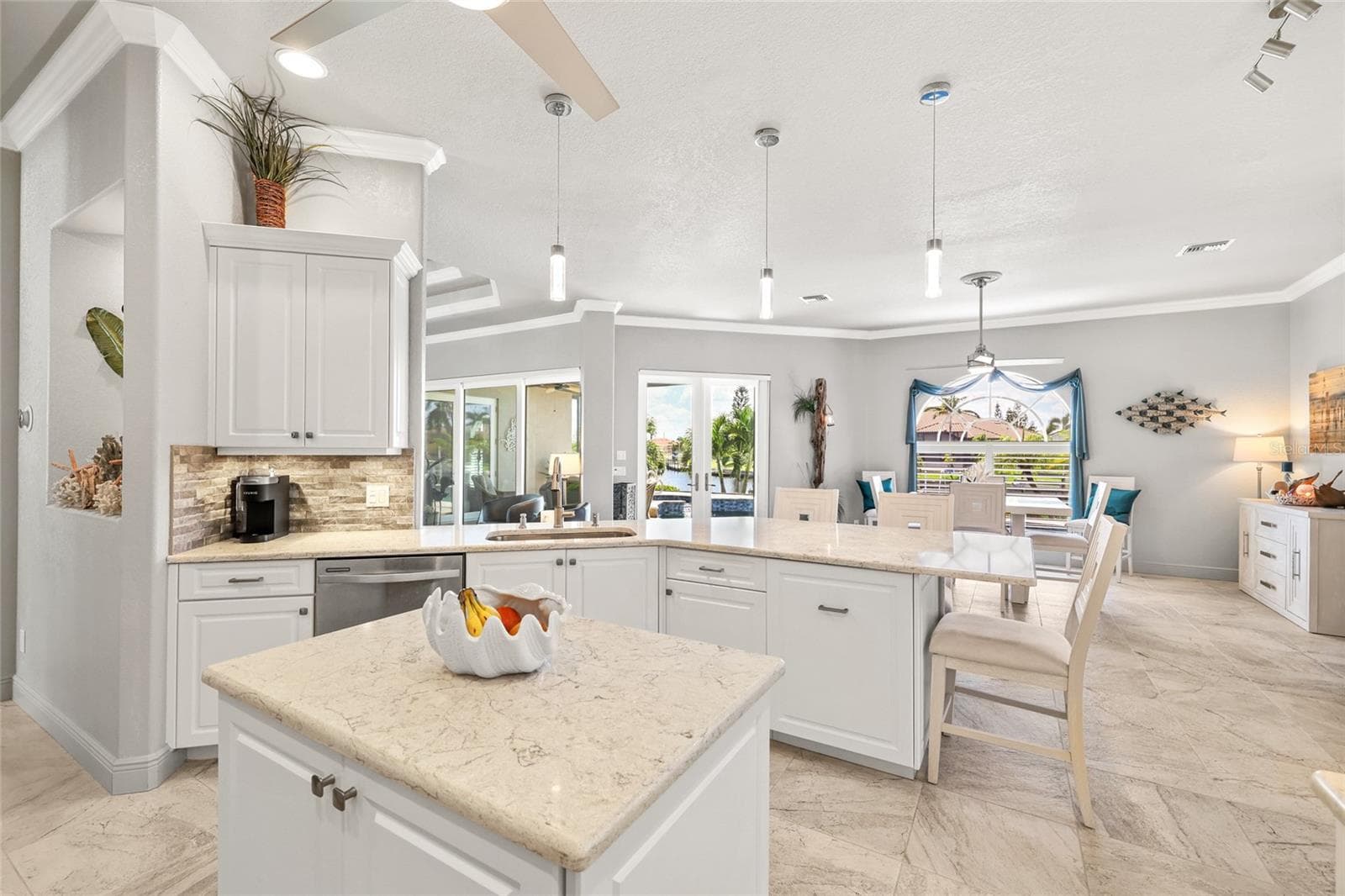 Single Family Residence at 1317 PINE SISKIN DR, PUNTA GORDA, photo 37 of 81