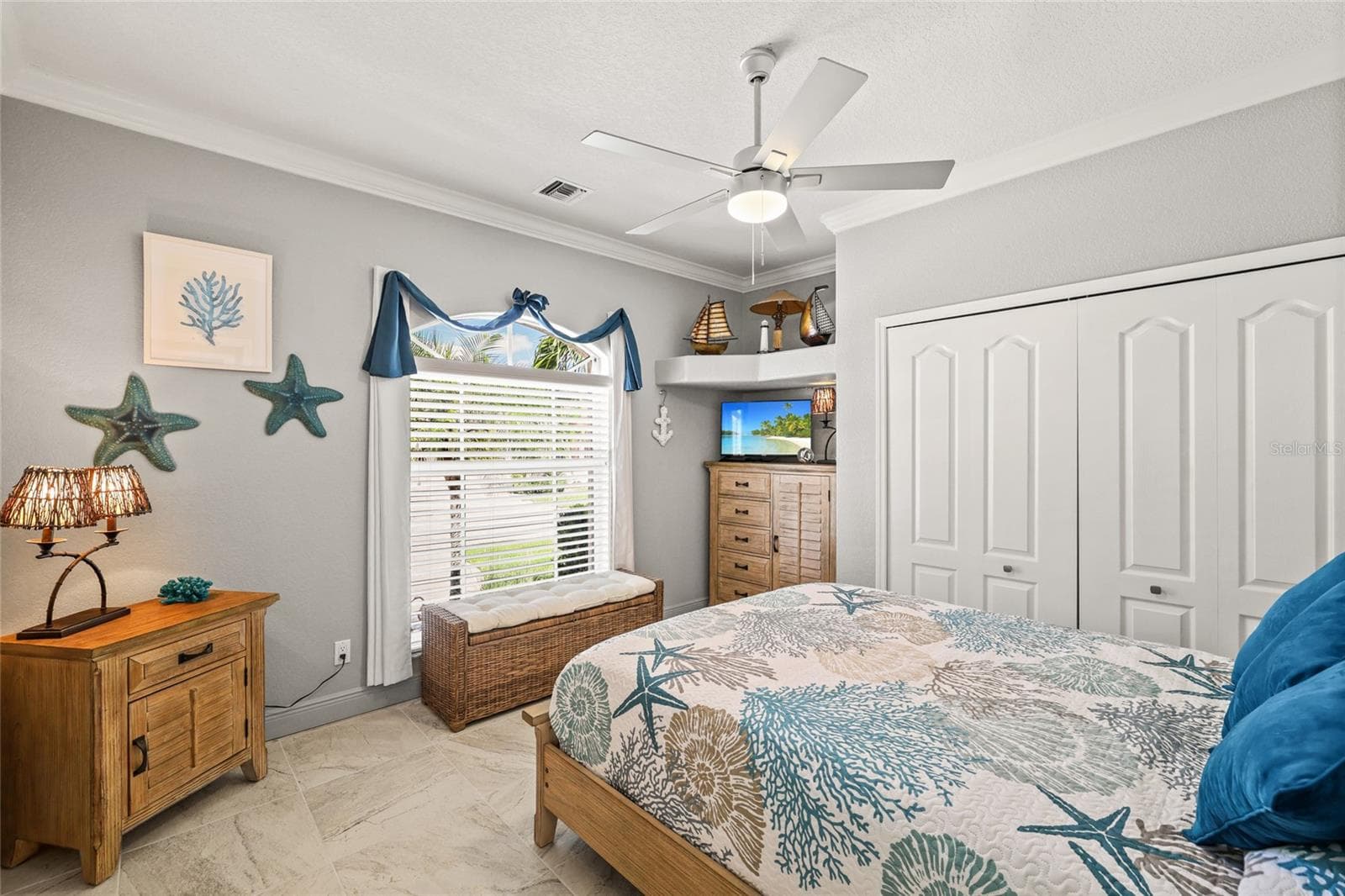 Single Family Residence at 1317 PINE SISKIN DR, PUNTA GORDA, photo 43 of 81