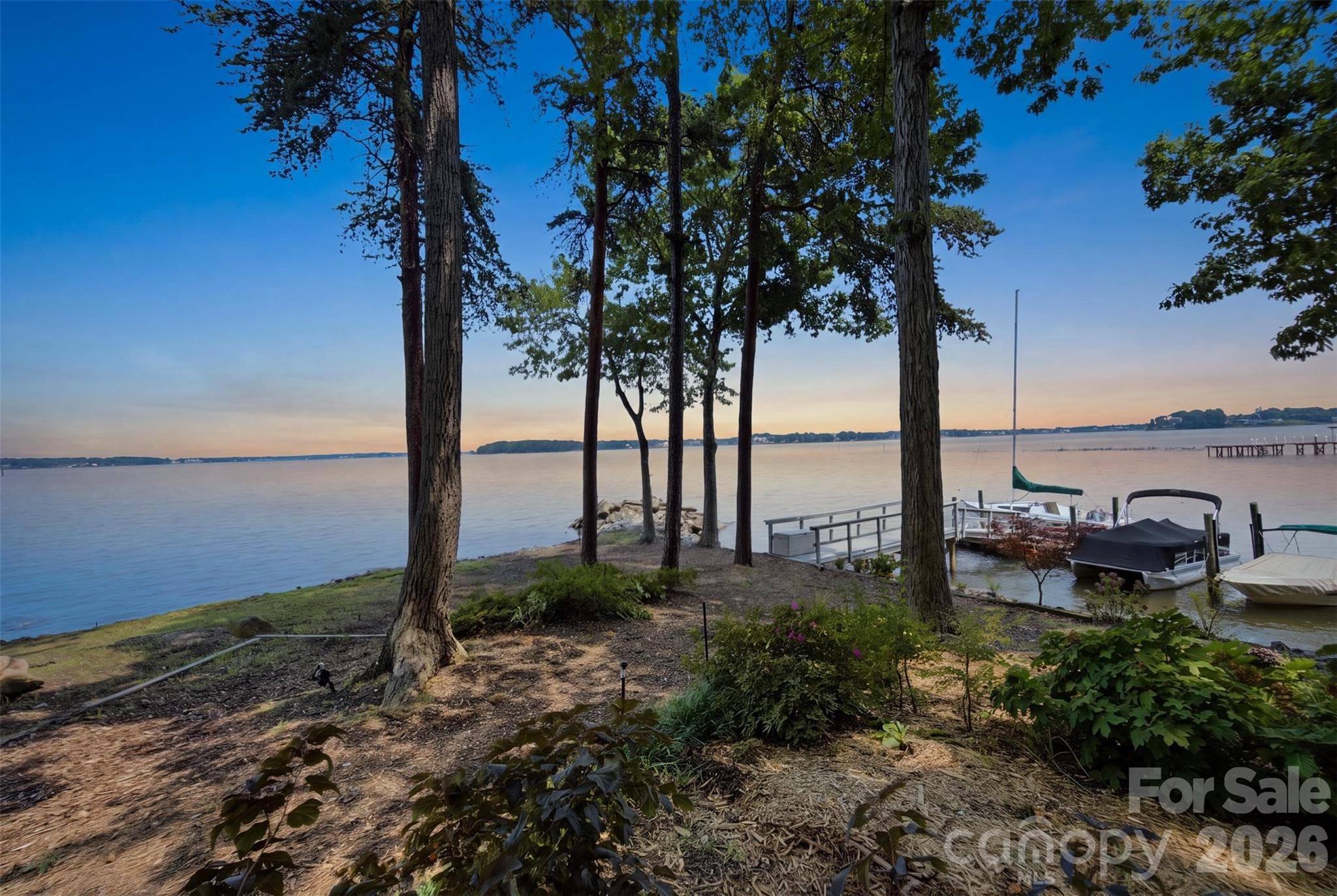 8247 Luckey Point Road