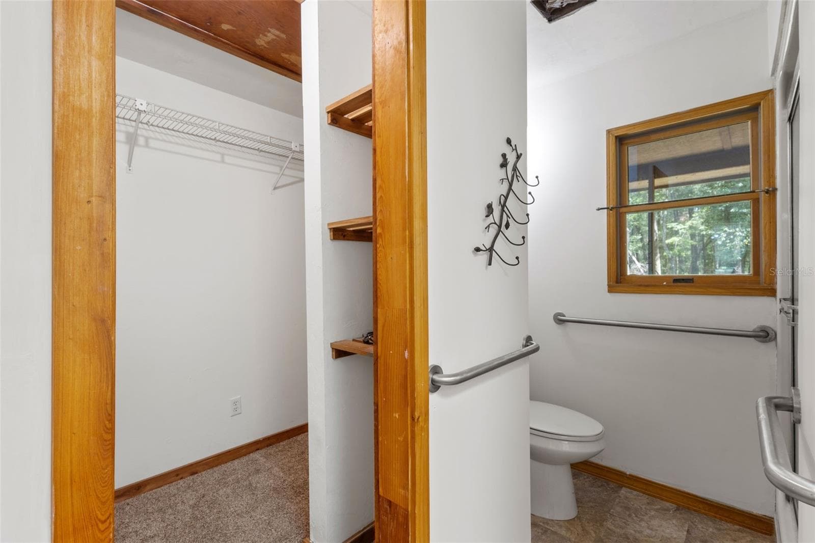 Primary - 5581 NE 157TH TER, WILLISTON