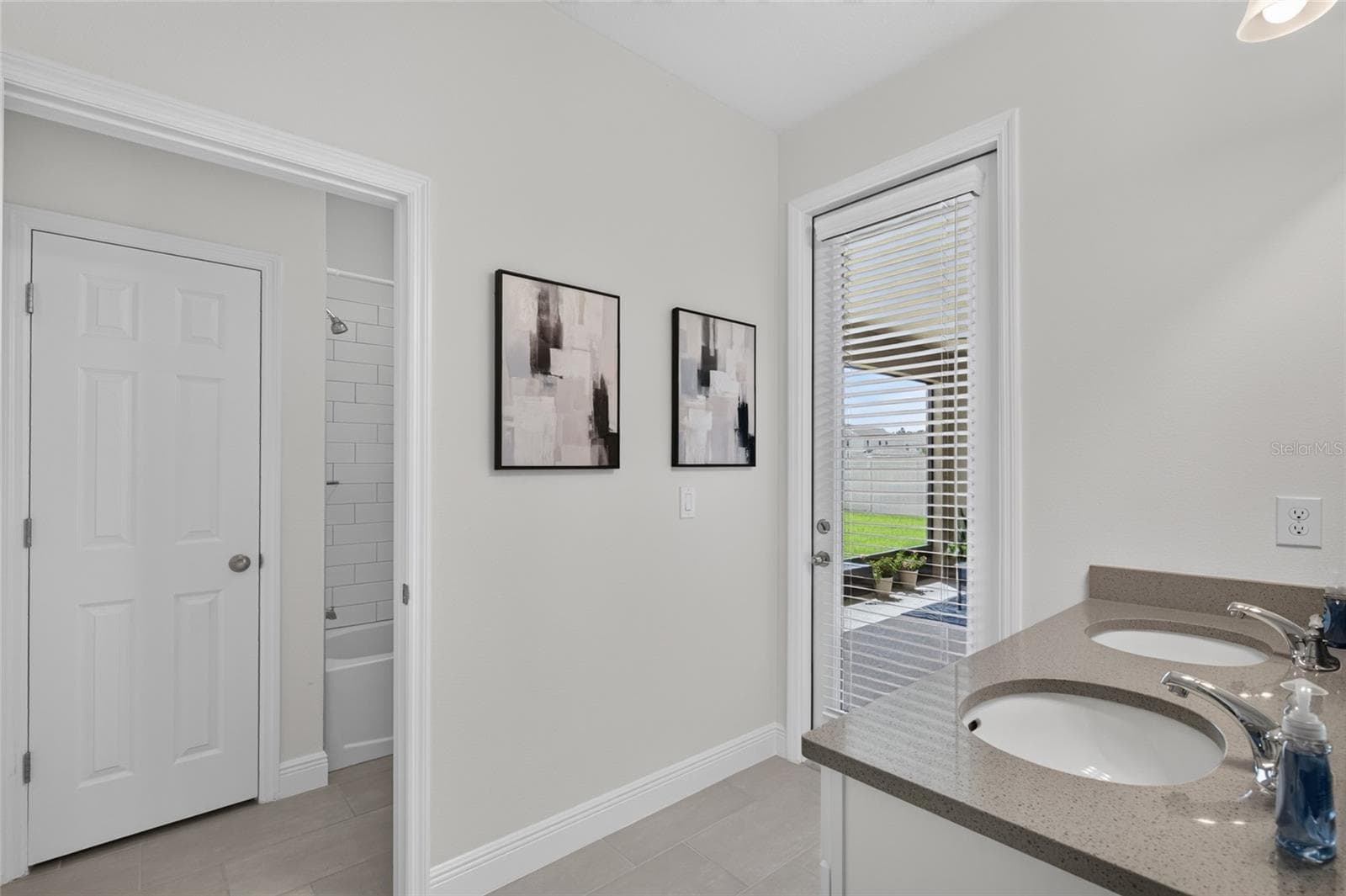 Single Family Residence at 4937 GOLDEN ZENITH WAY, MOUNT DORA, photo 27 of 53