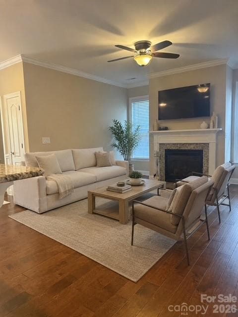 Single Family Residence at 11607 Meetinghouse Drive, Cornelius, photo 6 of 9