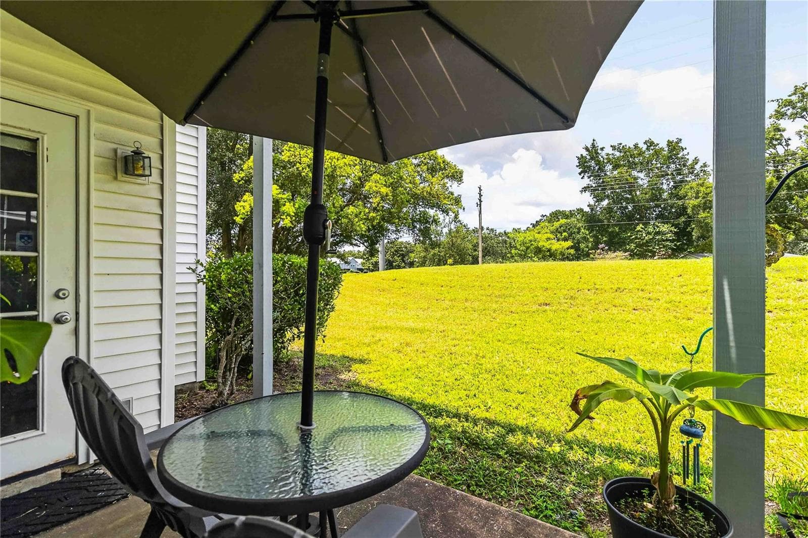 Back Porch - 4807 COACHMANS DR #2402, ORLANDO
