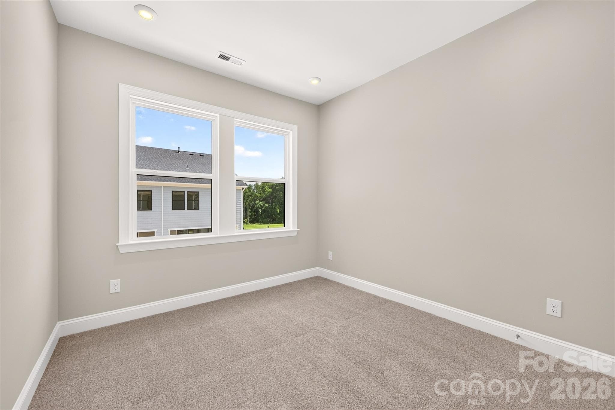 Secondary bedroom - 6008 Yellow Buckeye Drive, Charlotte