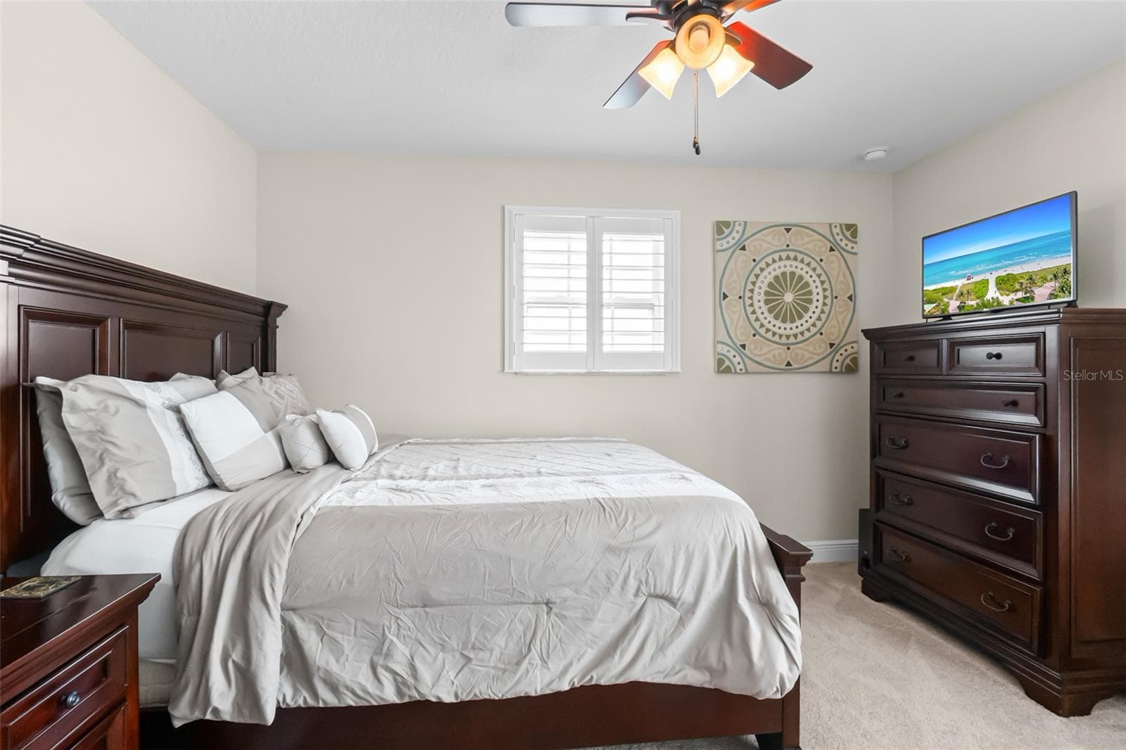 Single Family Residence at 301 SPARROW HAWK DR, GROVELAND, photo 41 of 87