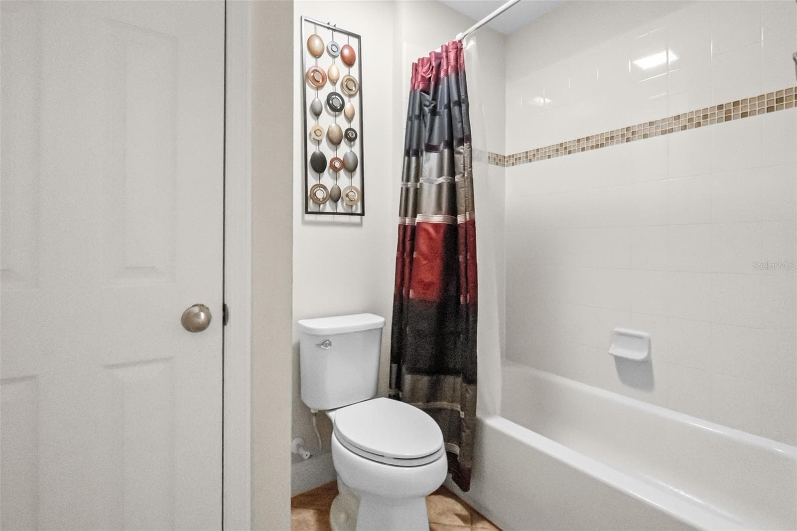 Single Family Residence at 301 SPARROW HAWK DR, GROVELAND, photo 43 of 87