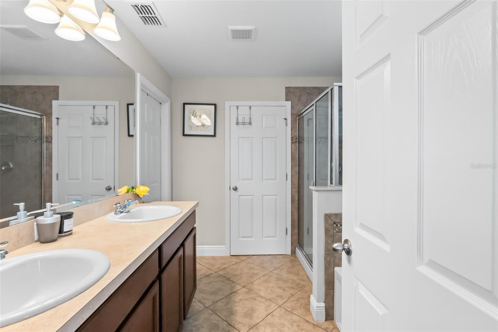 Single Family Residence at 301 SPARROW HAWK DR, GROVELAND, photo 61 of 87