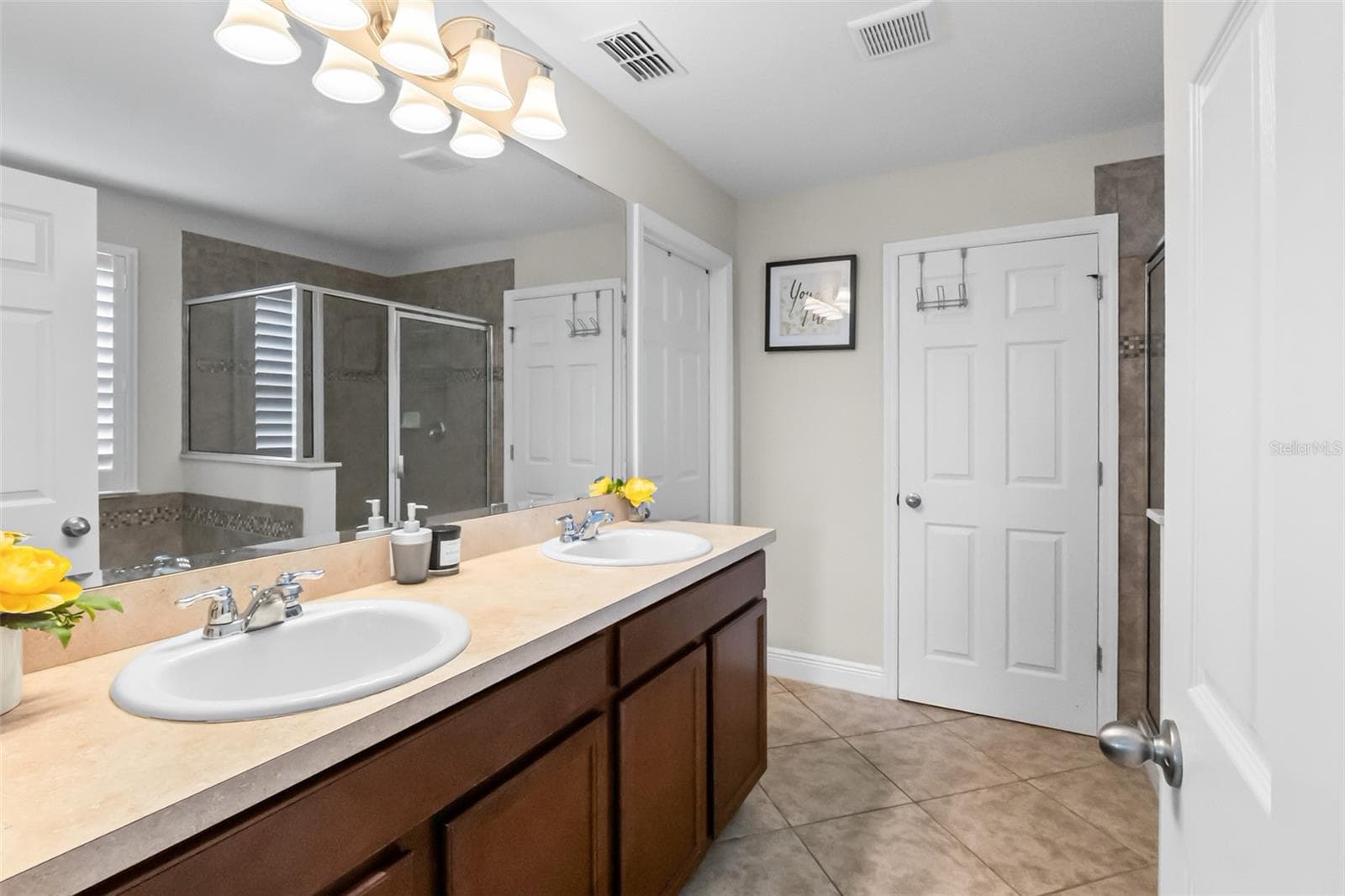 Single Family Residence at 301 SPARROW HAWK DR, GROVELAND, photo 62 of 87
