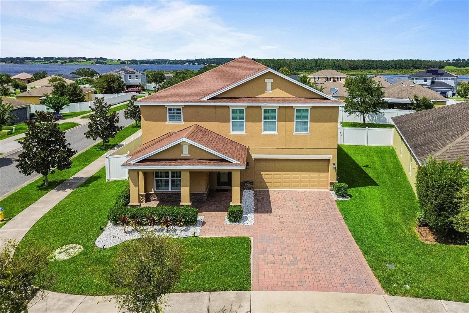 Single Family Residence at 301 SPARROW HAWK DR, GROVELAND, photo 83 of 87