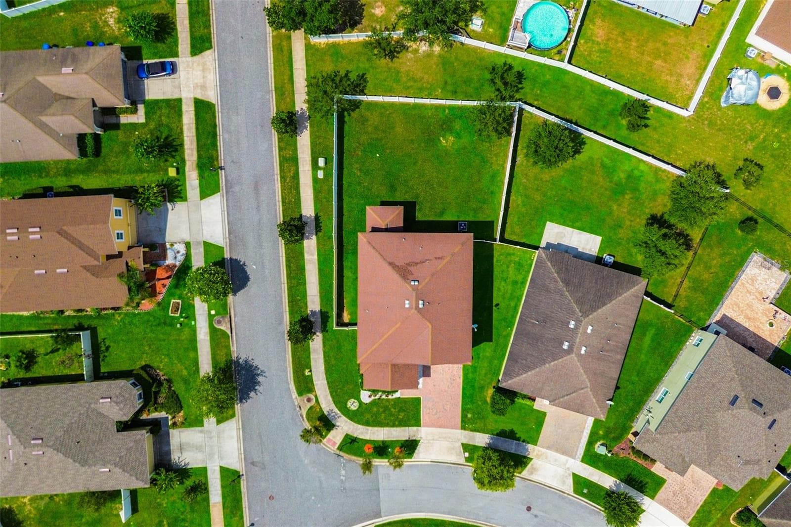 Single Family Residence at 301 SPARROW HAWK DR, GROVELAND, photo 84 of 87