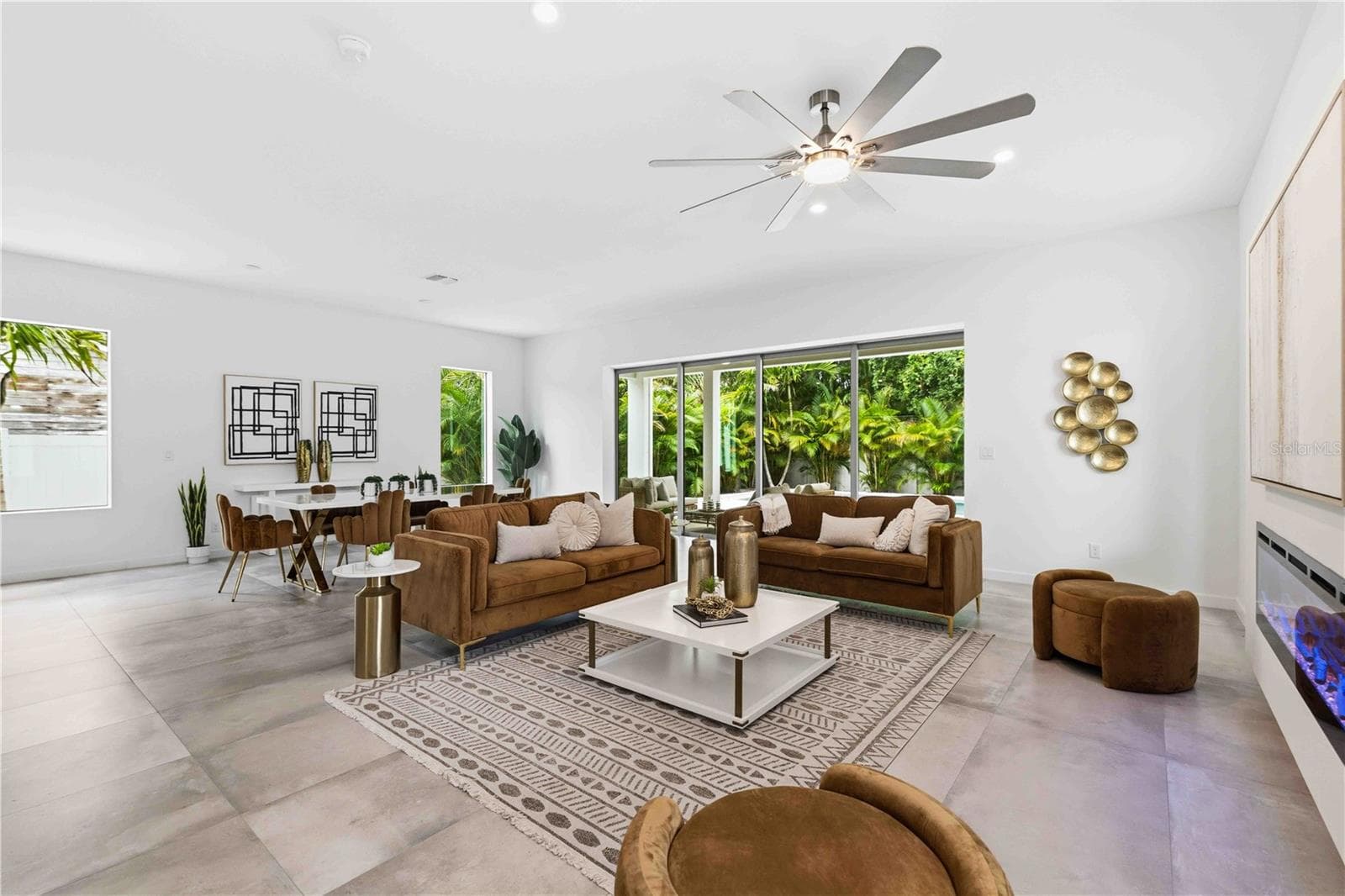 Single Family Residence at 1671 ARLINGTON ST, SARASOTA, photo 11 of 28