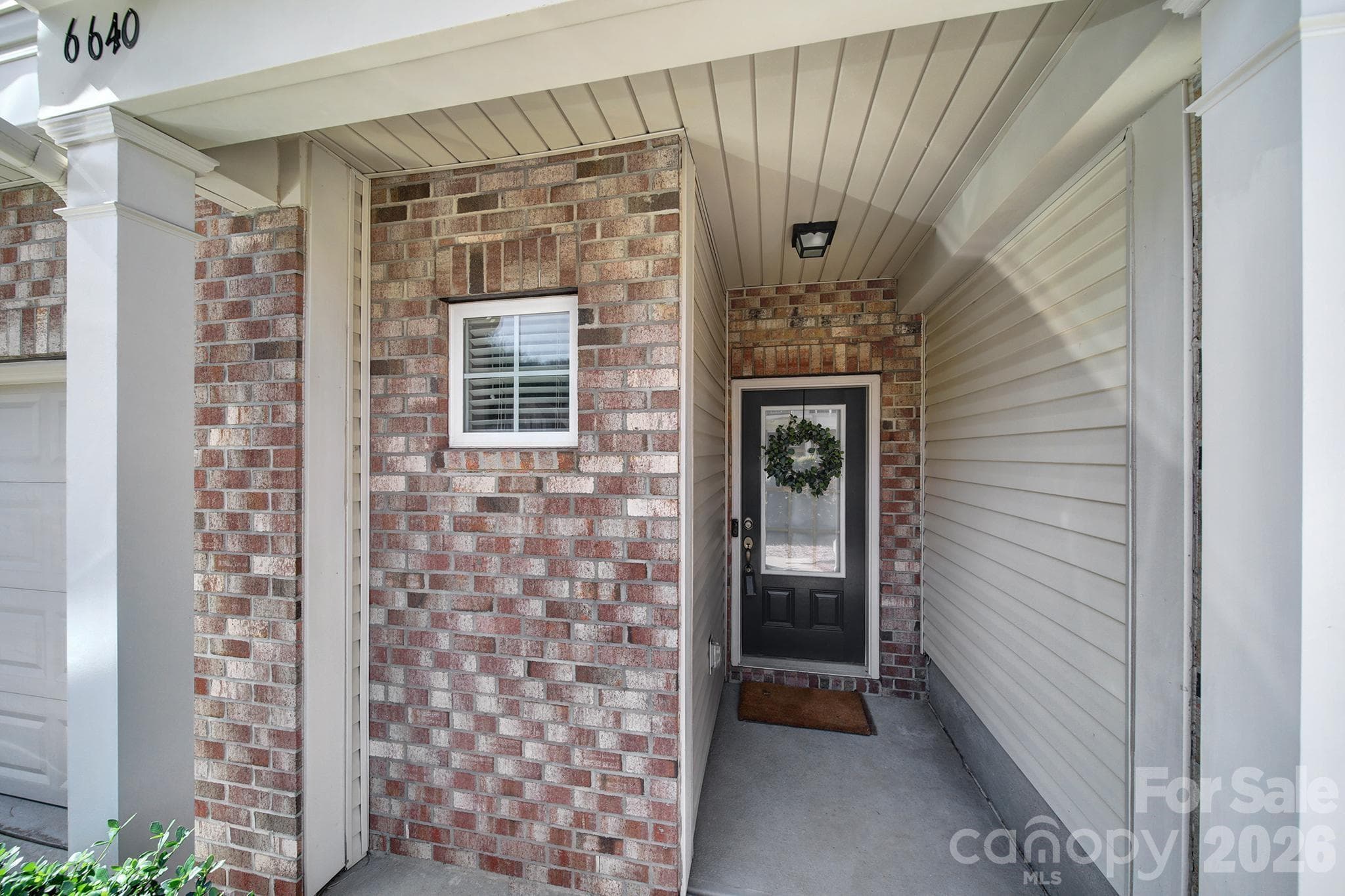 Townhouse at 6640 Portland Rose Lane, Charlotte, photo 2 of 41