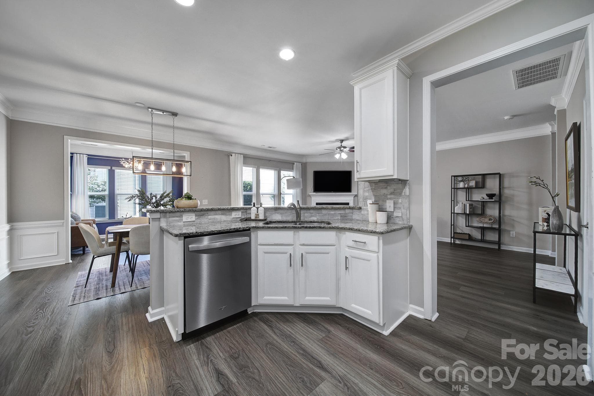 Townhouse at 6640 Portland Rose Lane, Charlotte, photo 9 of 41