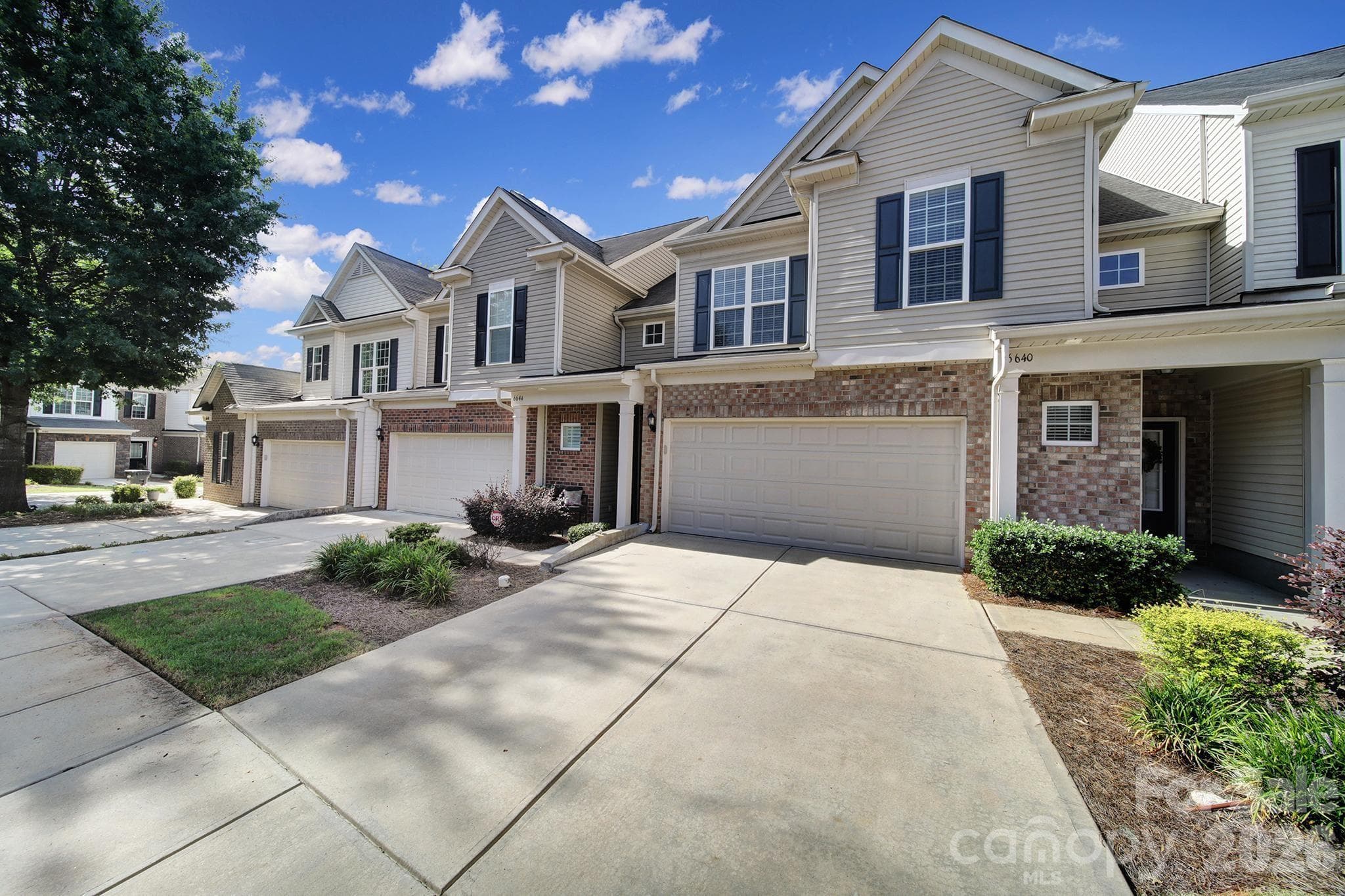 Townhouse at 6640 Portland Rose Lane, Charlotte, photo 32 of 41