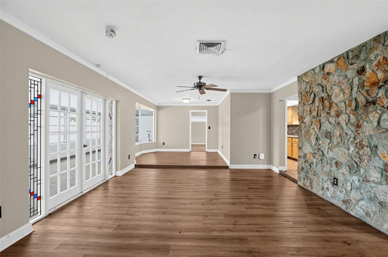 Single Family Residence at 6450 31ST TER N, ST PETERSBURG, photo 4 of 24