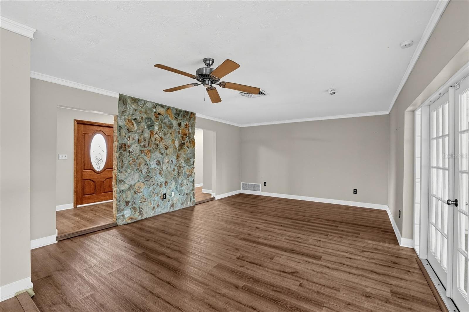 Single Family Residence at 6450 31ST TER N, ST PETERSBURG, photo 6 of 24