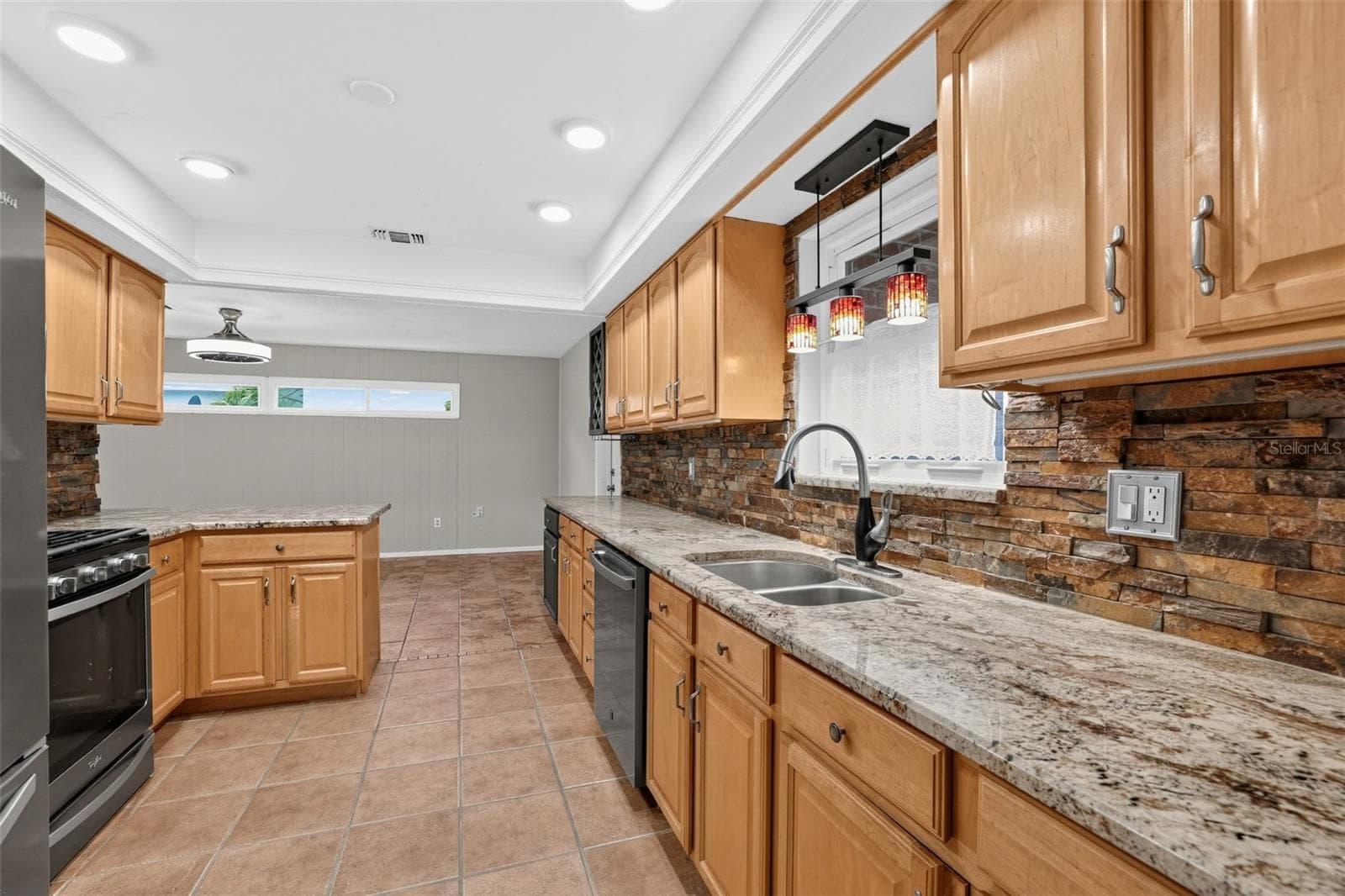 Single Family Residence at 6450 31ST TER N, ST PETERSBURG, photo 11 of 24
